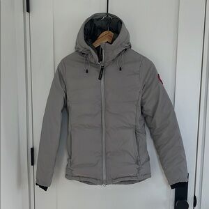 Canada Goose Women’s Camp Hoody Size Small